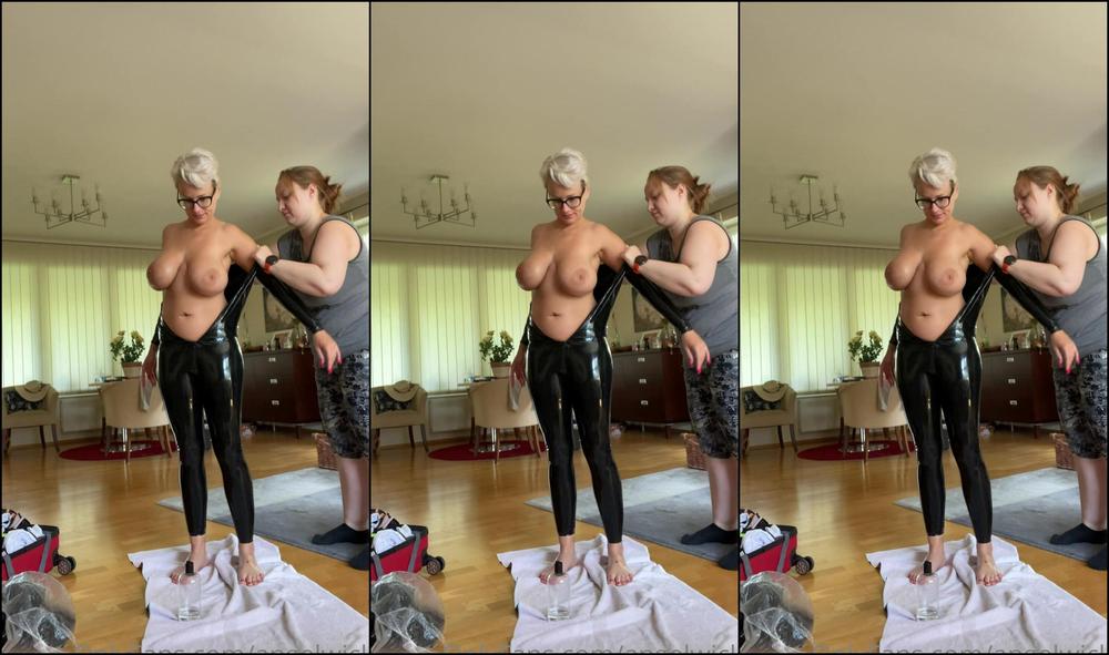 Angelwicky Getting Ready For Latex Shooting Chyst N Na Latexov Nat En
