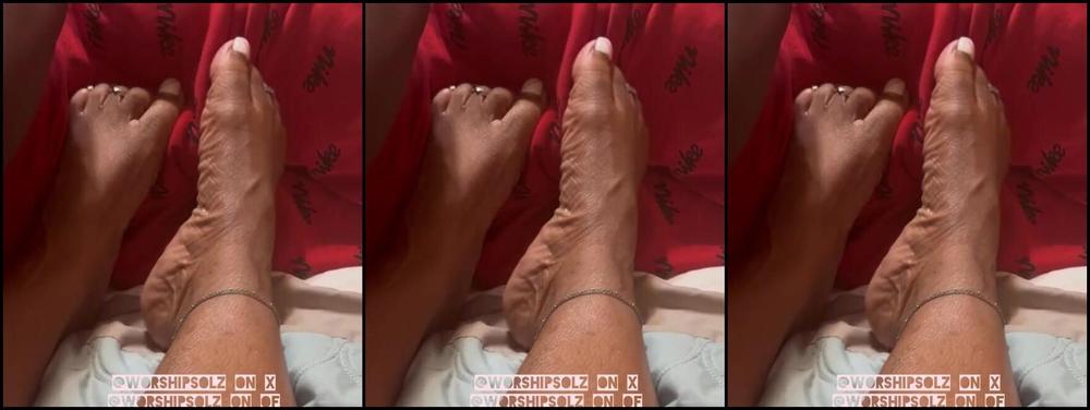 Worshipsolz Nicknamed Worshipsolz1 Onlyfans Just A Little Intimate Foot Play Before The Foot Play