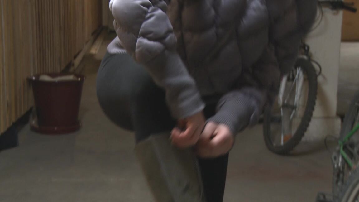 Mistress T Filthy Foot Piggy 2 MistressT