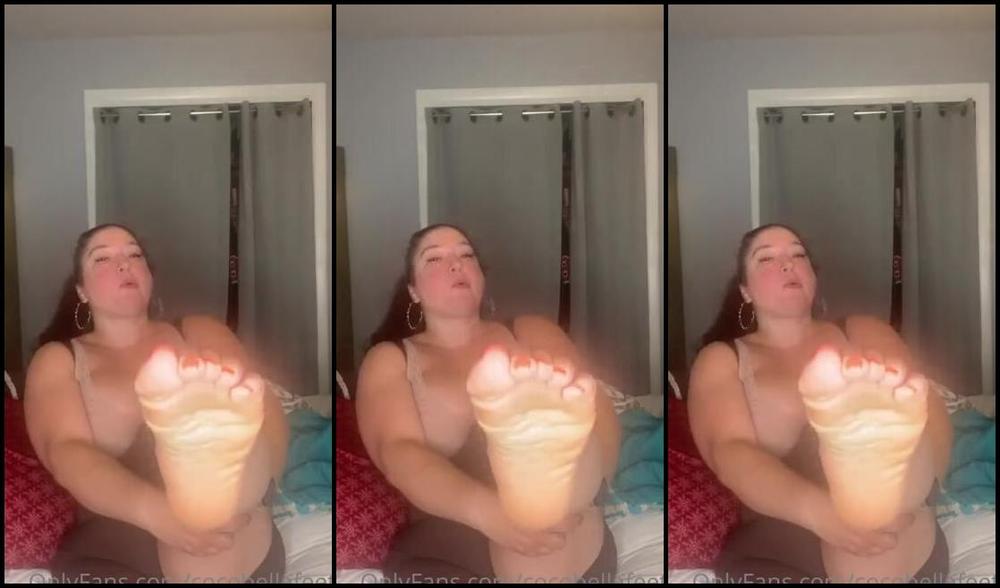 Coco Bella Nicknamed Cocobellafeetz Onlyfans 08 28 2022 Sorry I Been Mia Work Over 50Hours This Week But Here S Some Soles For You