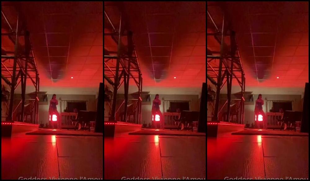 Vivienne L Amour Aka Vlproductionsuk Onlyfans Happy Sunday 1