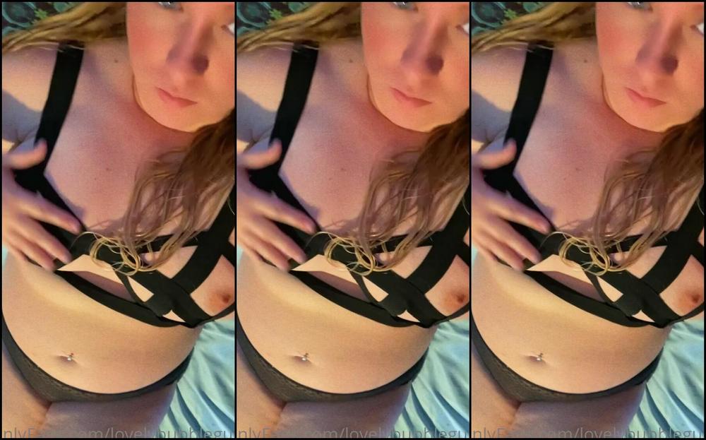 Lovelybubblegum 2099815547 05 03 2021 Do You Like My New Bra