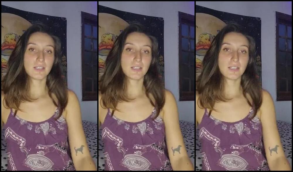 Emma Stanley Nicknamed Emmastanley Onlyfans 01 08 2024 That Walk Left Me With Super Sweaty Feet