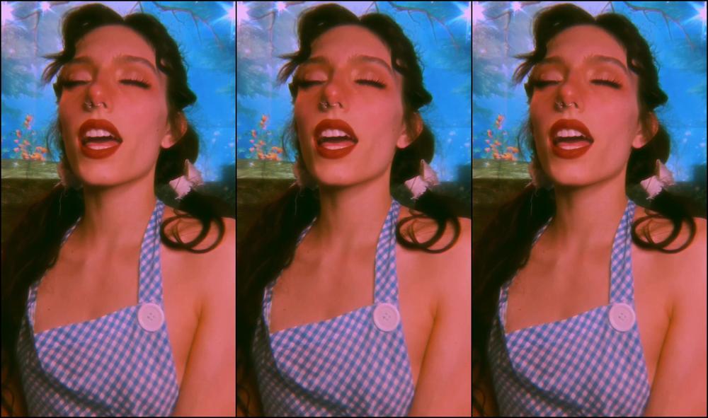 Elle Marz Adult Dorothy Cosplay Agony