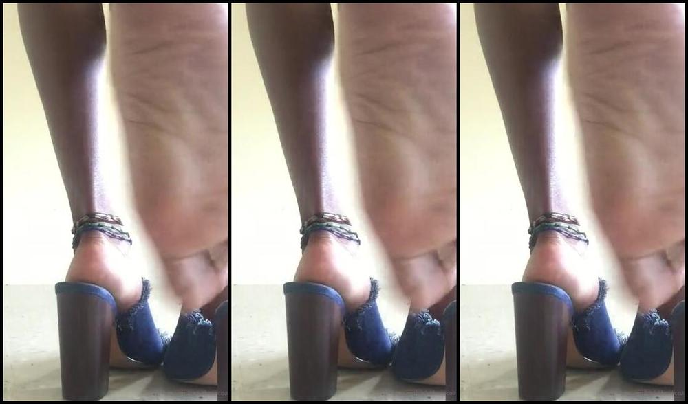 Tastethecocoa Nicknamed Tastethecocoa Foot Fetish 10 04 2019 Onlyfans Video So Im Home Naked As Usual Putting My Shoes Away Im In Like Hmmm Naked