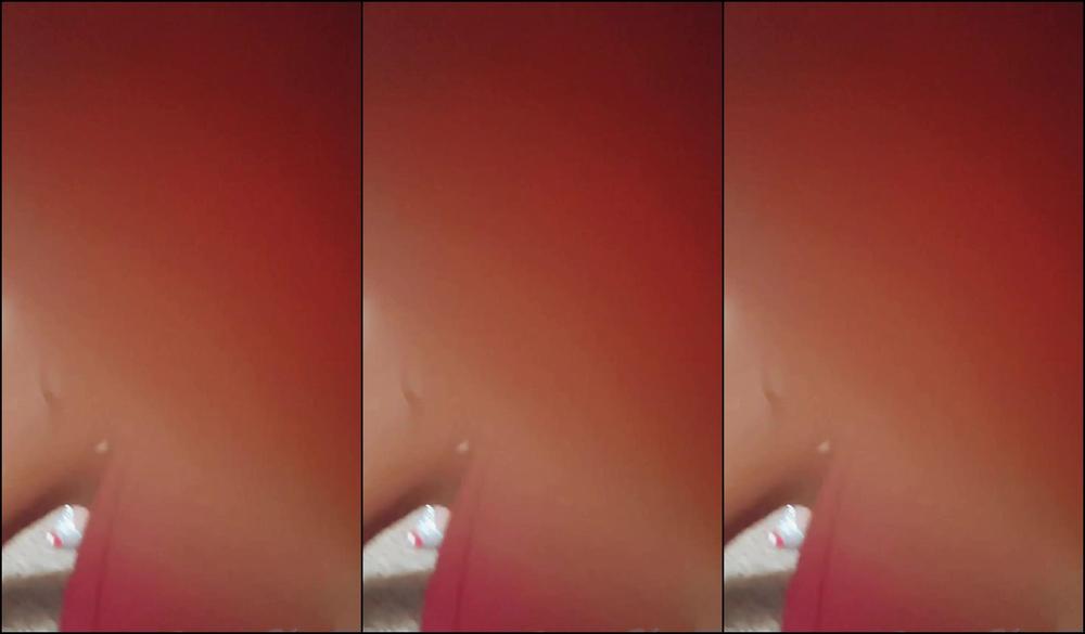 Hotwifevenessa I Wish It Was Your Cock I M Riding Dm Me Boys I Love Sexting And Caming Too Want Me