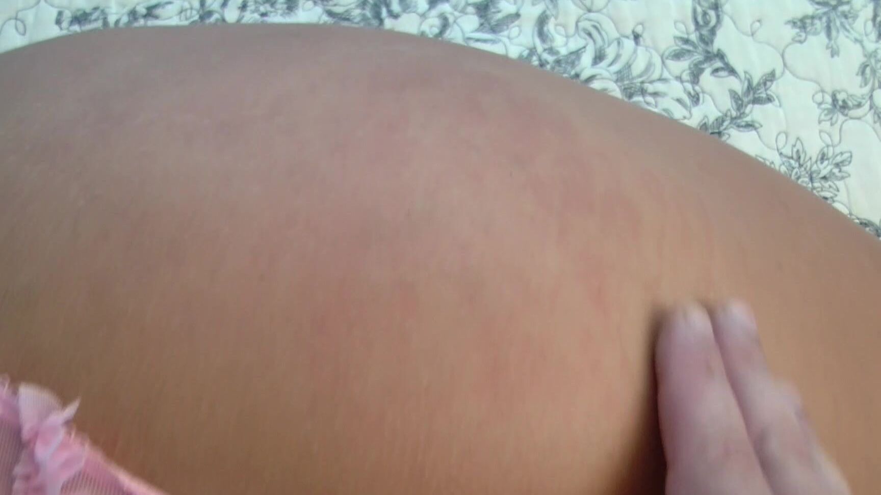 Leila Lewis Slut Needs A Spanking