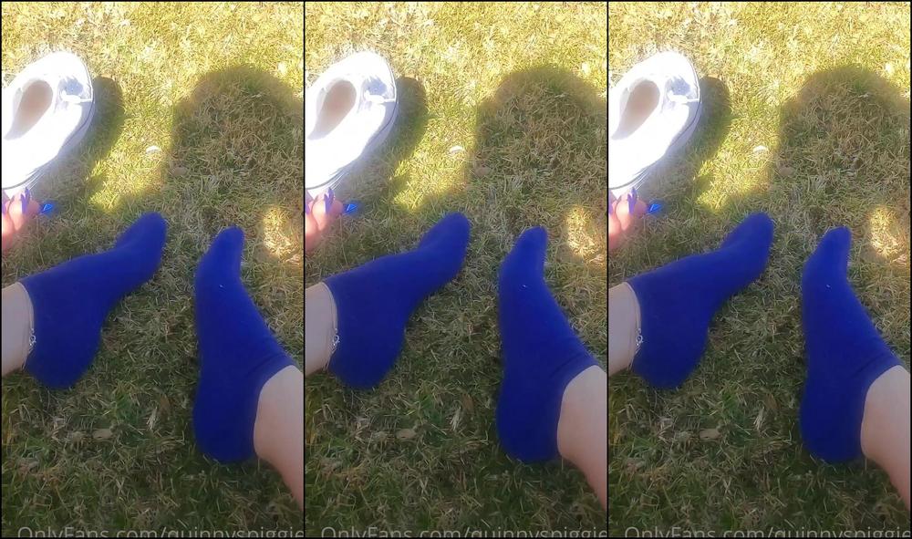 Quinnyspiggies My Pov As I Remove My Cute White Shoes And Blue Ankle Socks In The Park I Show Off My Pre