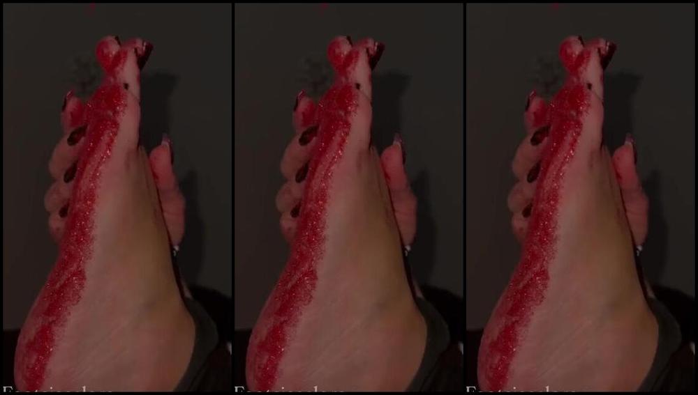 Footsiegalore Onlyfans Vampire Footsie Has Been Busy And Has Been On A Rampage Drip Drip Dripping In Sparkles