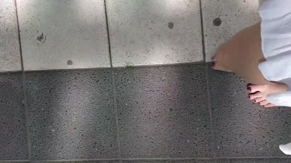 Frejas Submissive Feet Nicknamed Frejassubmissivefeet Onlyfans Barefoot Visits To A Second Hand Shop In The Suburbs A Big Sports Store With Shoes