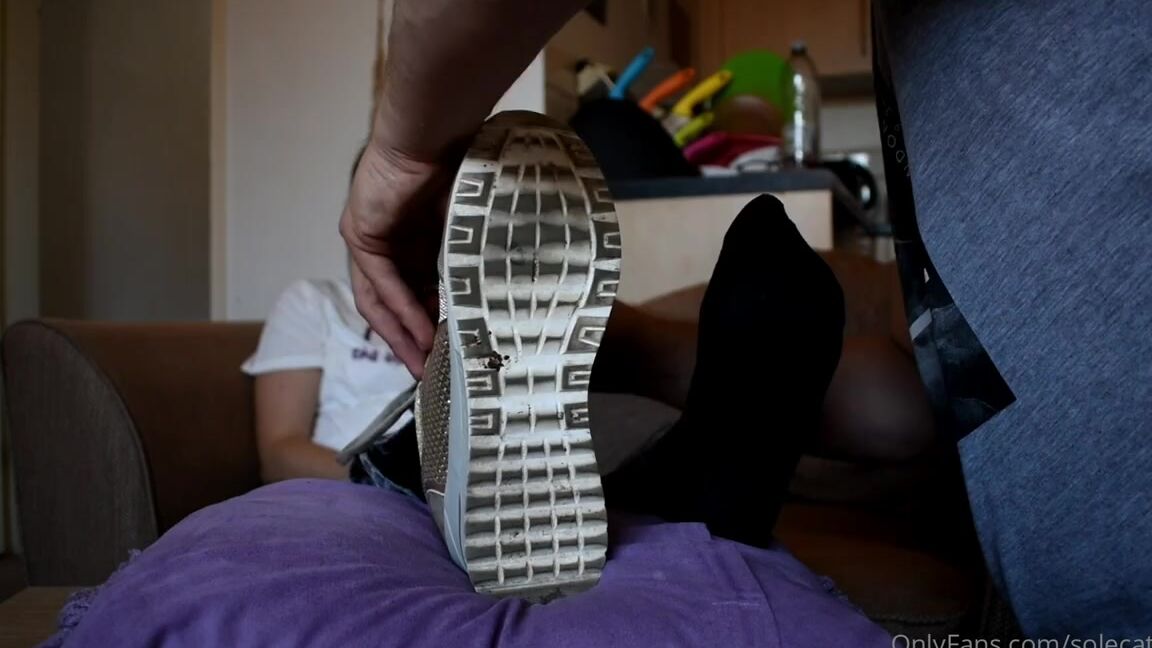 Greatbritishfeet Aka Solecatcher Onlyfans I Could Sniff Her Stinky Feet Fresh Out Of Trainers For Hours On End The Amazing