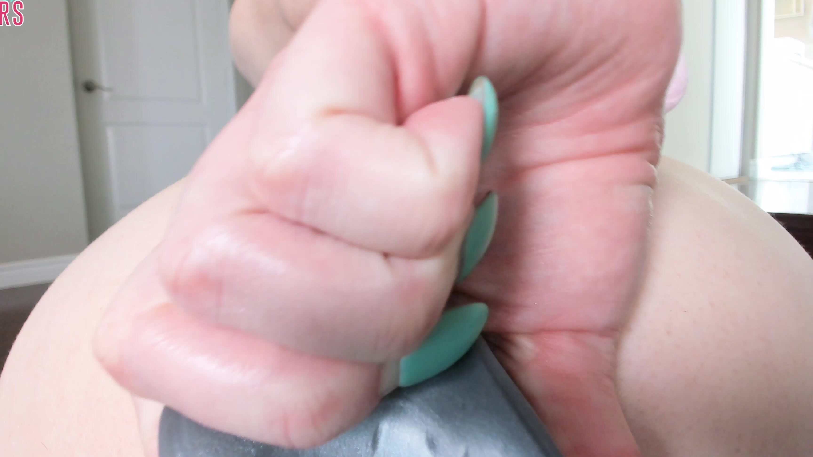 Natalie Mars Deep Fucked Piggy