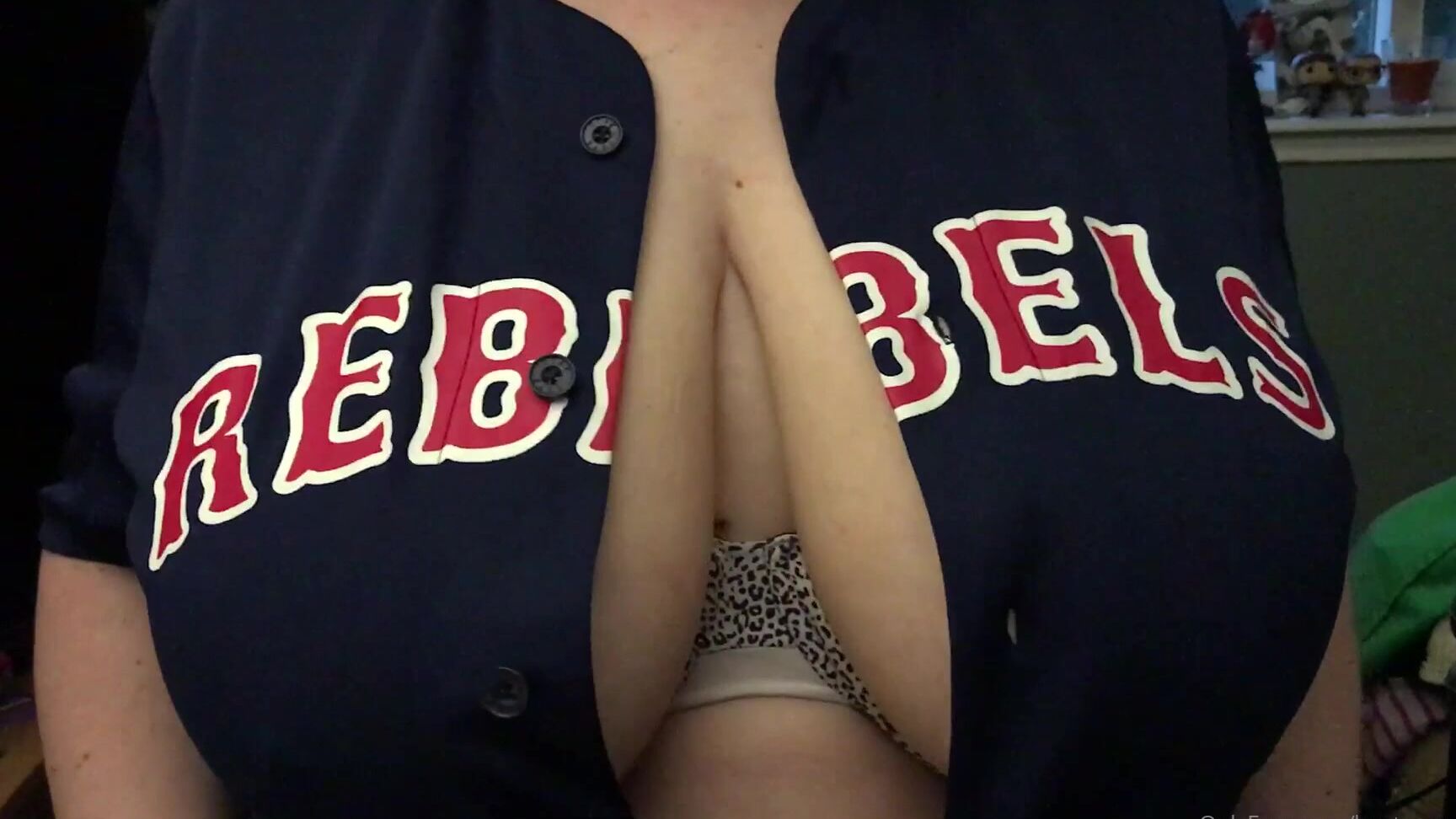 Busty Von Tease 238331559 04 16 2020 Strip For You Hd Movie