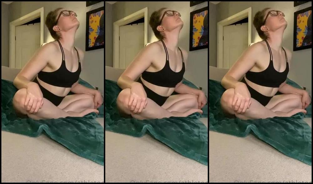 Athletoes Nicknamed Athletoes Onlyfans When The Sleepy Time Edible Hits It S Time To Fully Unwind And Get Some Mobility Before