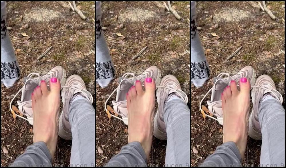 Red Queen Nicknamed Red Queen 94 Femdom 07 16 2022 Onlyfans Video Would You Lick My Feet In The Forest Say Yes With A Tip