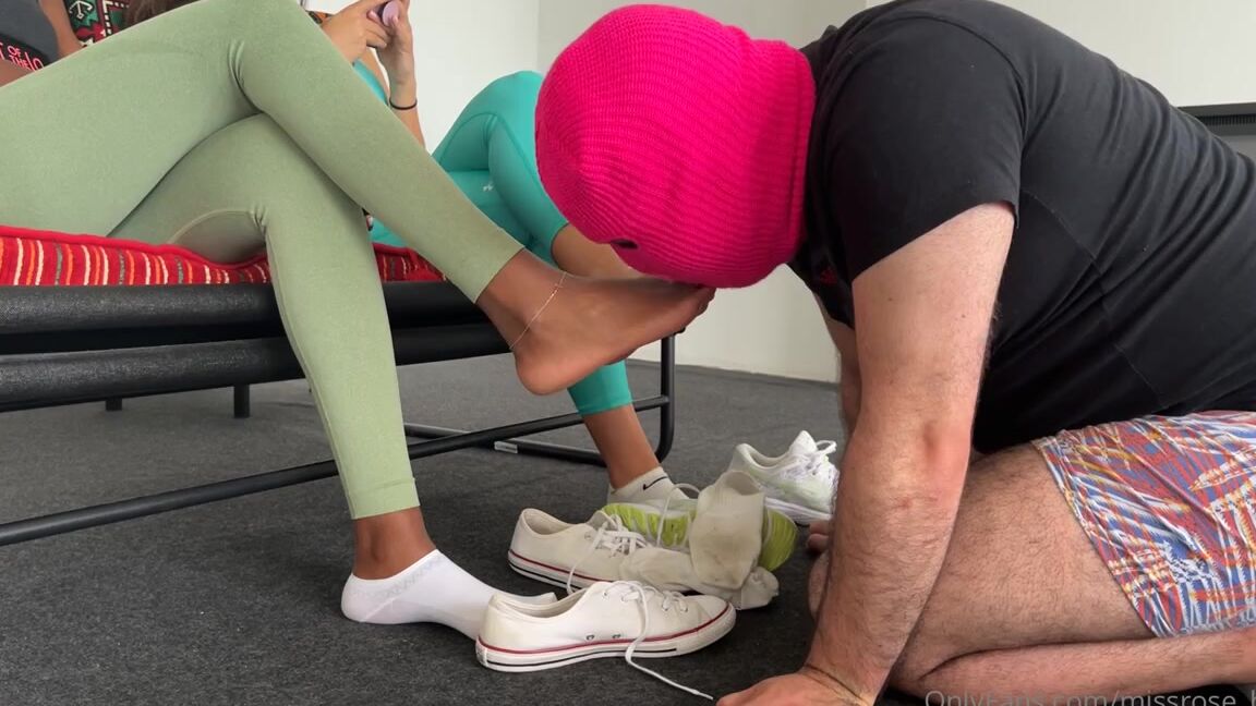 Missrose Heels Onlyfans This Lucky Boy Again Cleaning Our Feet After A Sweaty Workout With Goddessannabelle And Arabfoots