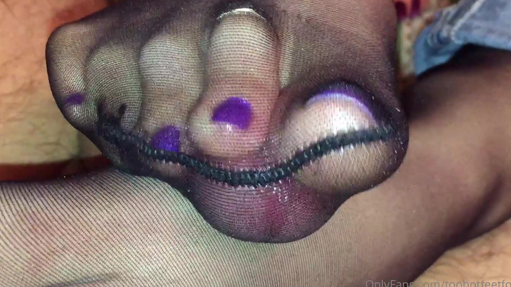 Toohotfeetforyou Pantyhose Footjob Inside Stockings Very Nice Sheer Black Pantyhose And Some Soft Soles Do