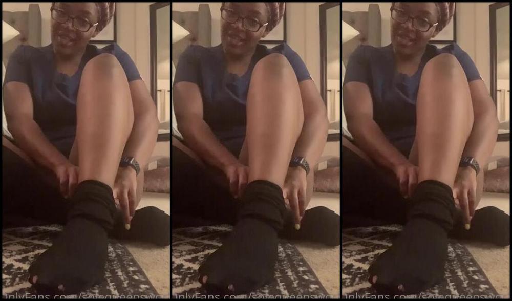 Sole Queen Nicknamed Solequeensworld Onlyfans Solequeen S Post Work Feet 100 Guaranteed To Make You Weak