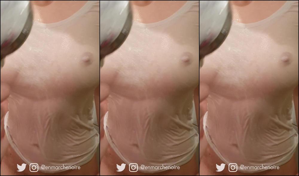 Helene Enmarchenoire My Friend Surprised Me Under The Shower