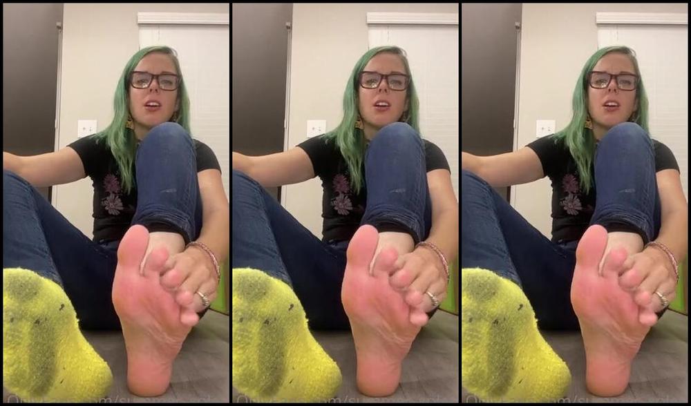 Summer Solesis Nicknamed Summer Solesis Onlyfans Long Day Tall Boots Fuzzy Socks Pink Soles