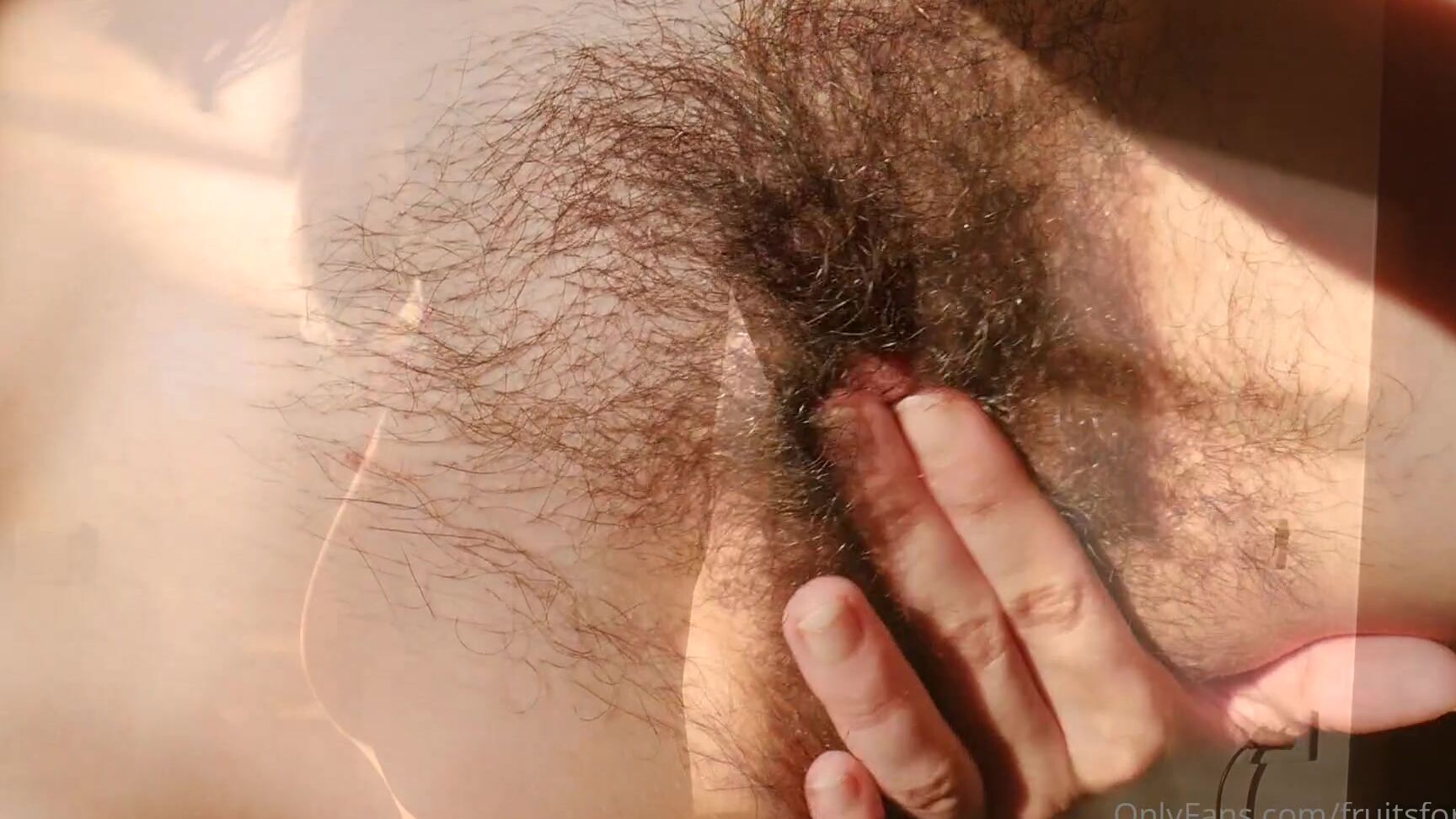 Fruitsforbats Here S A Video Of Me Posing Teasing You And Rubbing My Pussy In The Morning