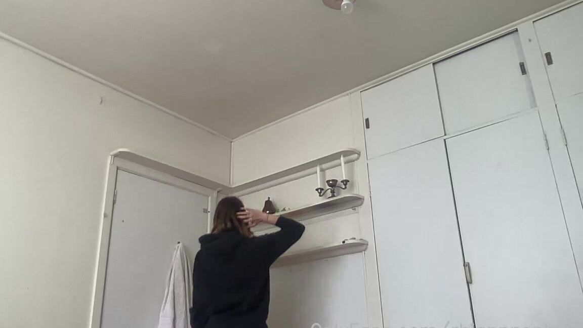 Rhiannnonhughes Stream Started At Am Happy Wednesday Xo