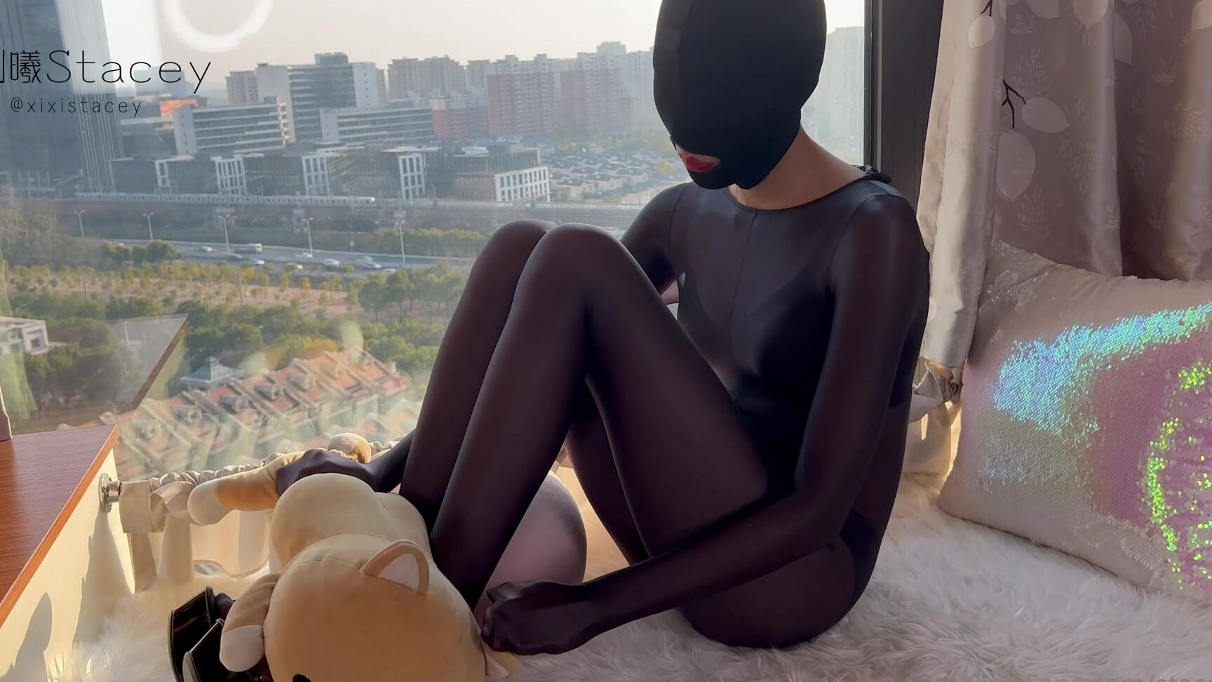 staceyxixi 12 03 2023 2802057967 open mouth mask shiny body stocking crazy high Onlyfans