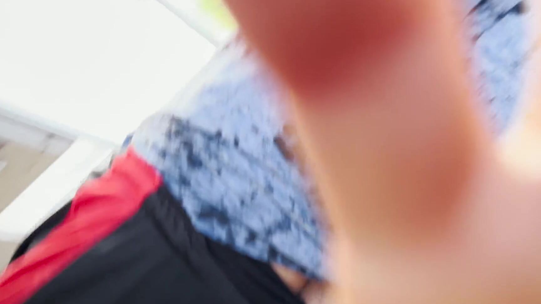 Vibe With Mommy Real Pornstar Seduces Fan At Gym Then Fucks