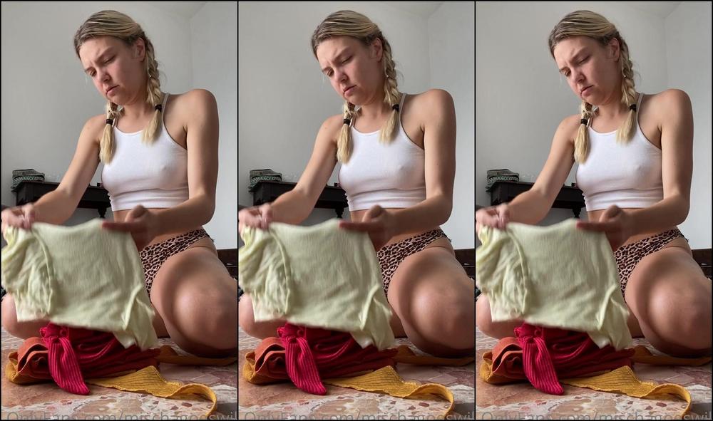 Mischagoeswild I Knew You Really Wanted To See This