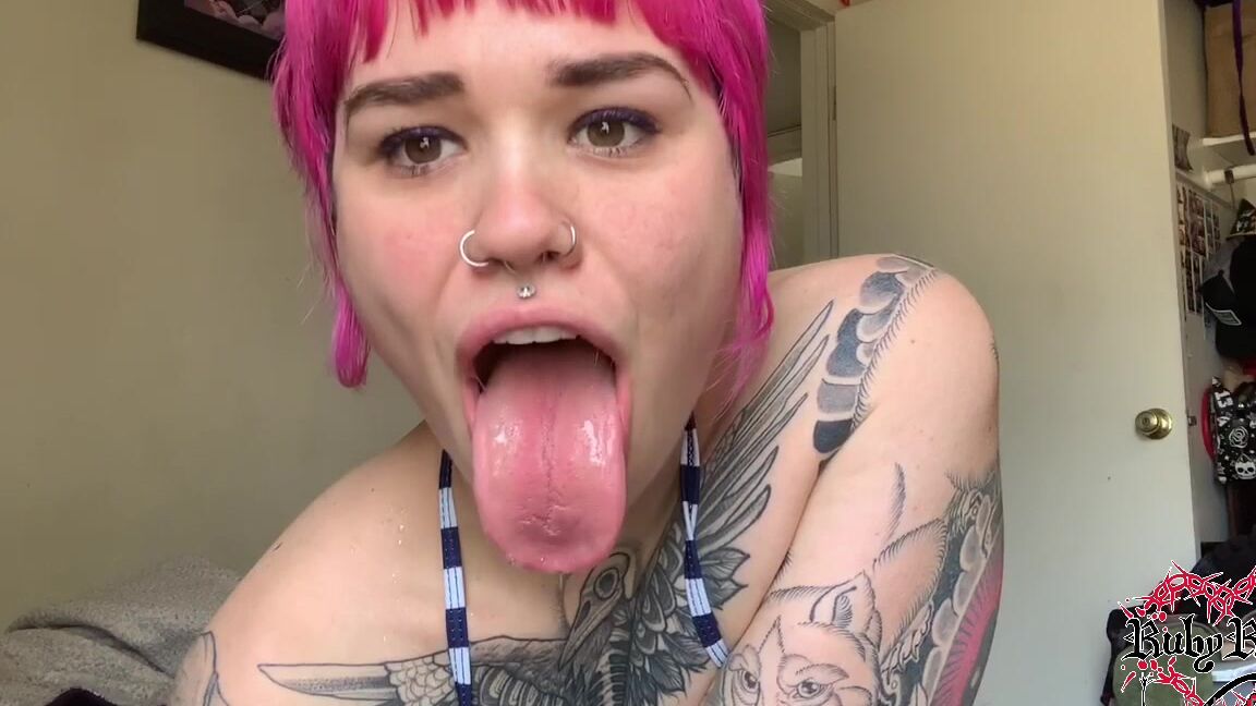 Rubyriots 363344454 05 26 2020 Get Messy Amp Wet With Me And My Long Tongue