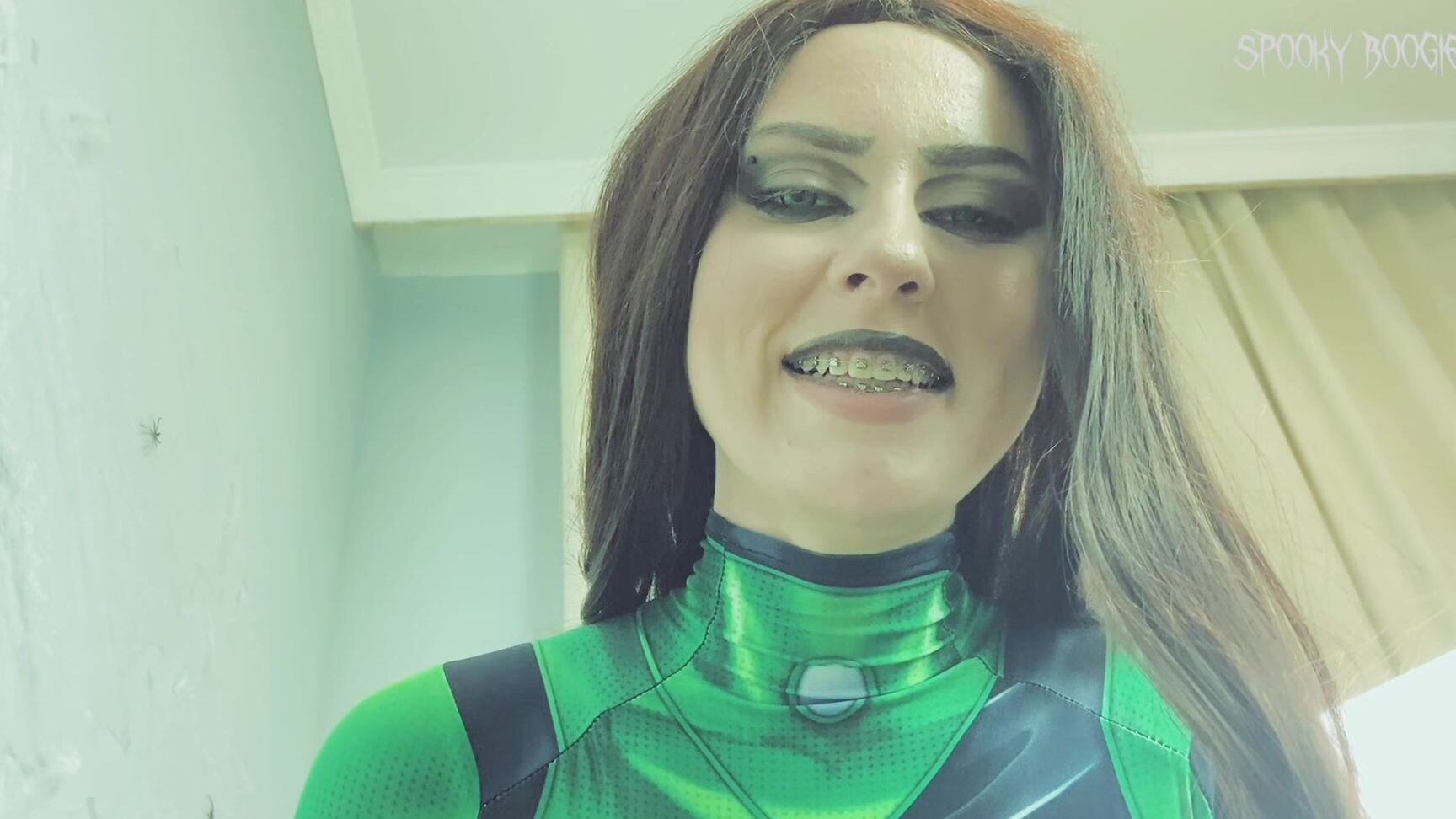 "SpookyBoogie" asmr, cosplay, femdom, pegging, pov strapon Dominatrix Shego caught you and fucked your ass with strapon manyvids