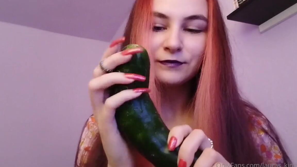 Lalalaura Nicknamed Lauras Kingdom 08 26 2024 Onlyfans Video Aisha Cucumber Jerk