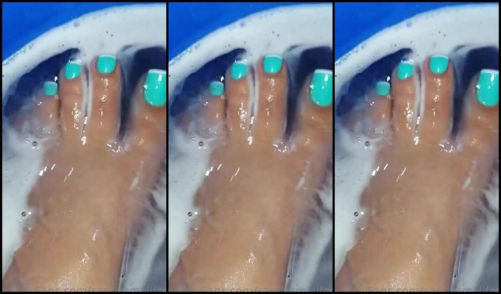 Mica Sandy Nicknamed Sandysmallfeet Onlyfans Splash