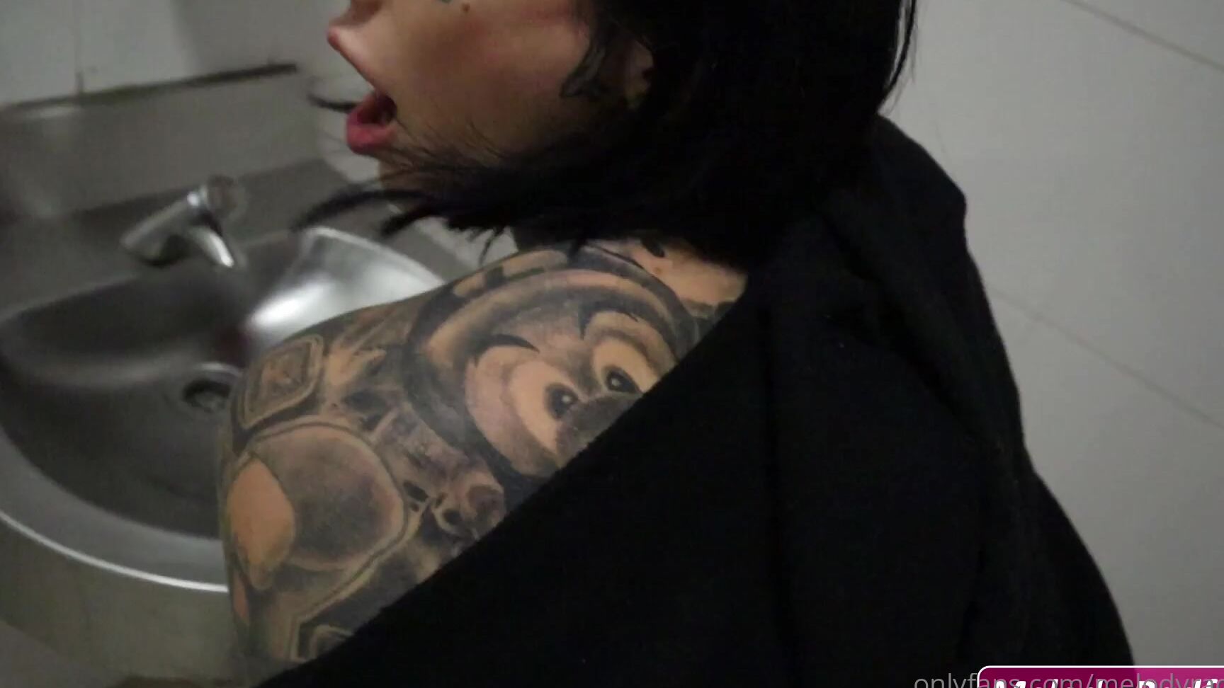 Melodyradford Public Porn Taking Dick In My Mouth And Pussy In A Public I Hope You All Had Or Are Abou