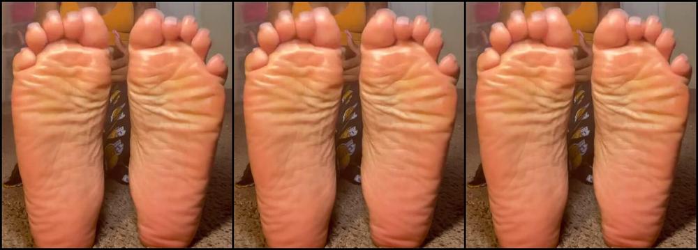 Solequeenri Onlyfans No Talking Slight Asmr Scrunching My Toes Togetherp