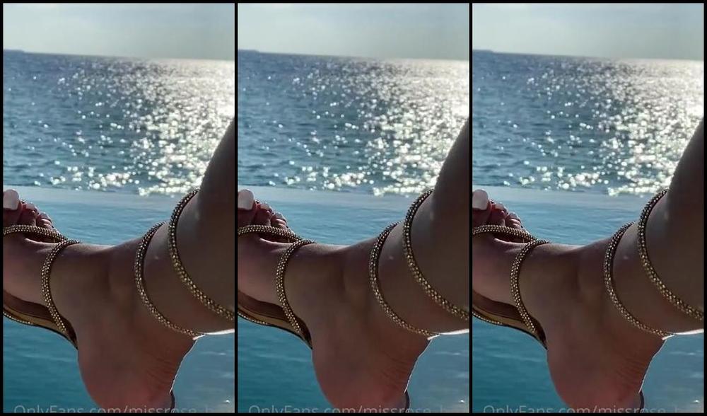 Missrose Heels Onlyfans Maldives Trip Wouldnt You Love To Put Some Sunscreen On That 18