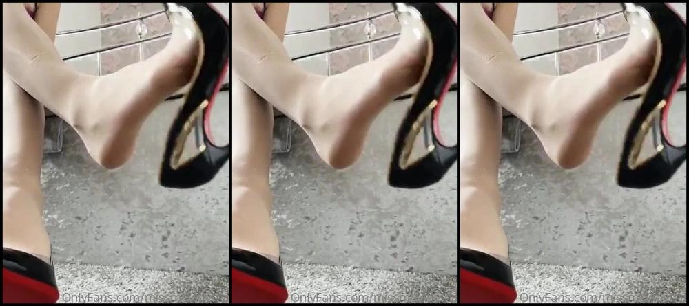 Miss Melody May Nicknamed Missmelodymay Onlyfans Video Dangle