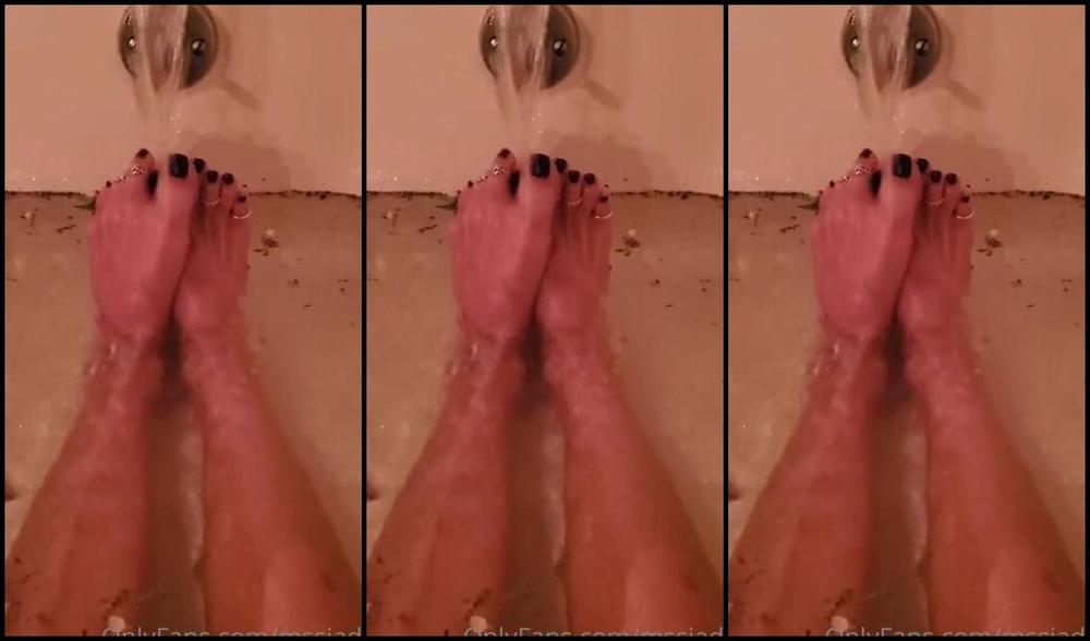 Mssjada Nicknamed Mssjada Onlyfans Currently In The Bath Again I Love Baths Feet Under Running Water 1
