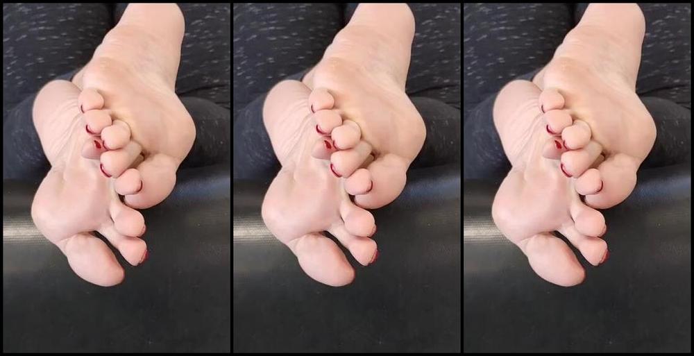 Flirtygirl370Z Nicknamed Flirtygirl370Z Onlyfans Good Morning Happy Thursday