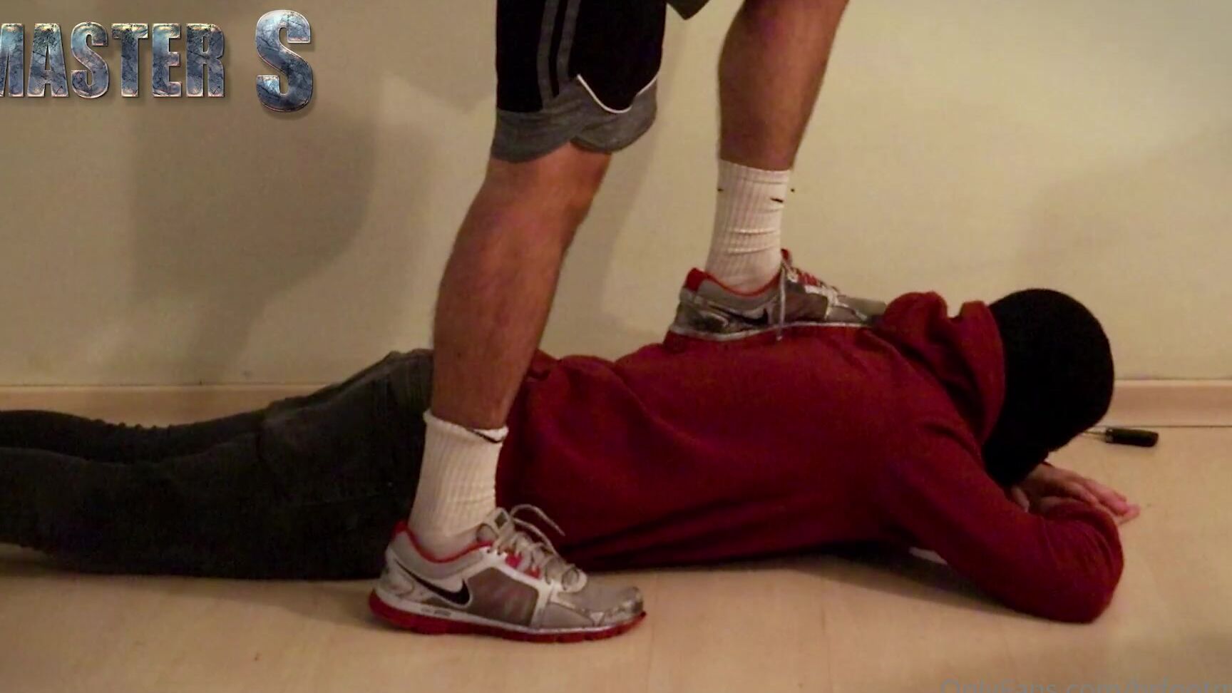 Brfootmodel 2091017156 04 23 2021 Best Way To Clean My Shoes