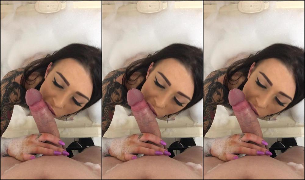 jakeshyy-28-12-2019-113289857-snap-chat-video-with-this-little-slut-working-on-a-full-production-soon-get-excited