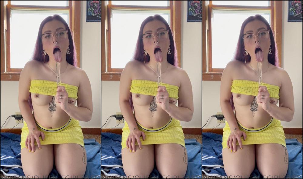 Queen Egirl How Do You Like My Outfit Promise I M Not Ignoring Anyone My Messages Just Aren