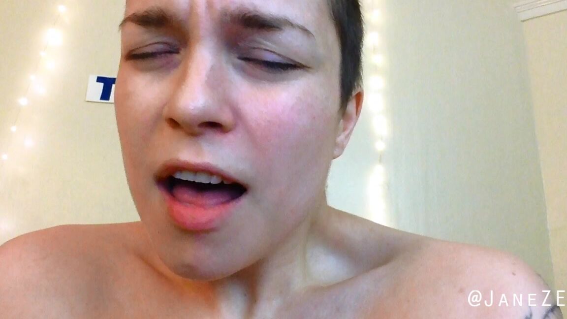 Brunette, Face Fetish, Masturbation, Mouth Fetish, Short Hair amanda wolf beautiful agony ManyVids