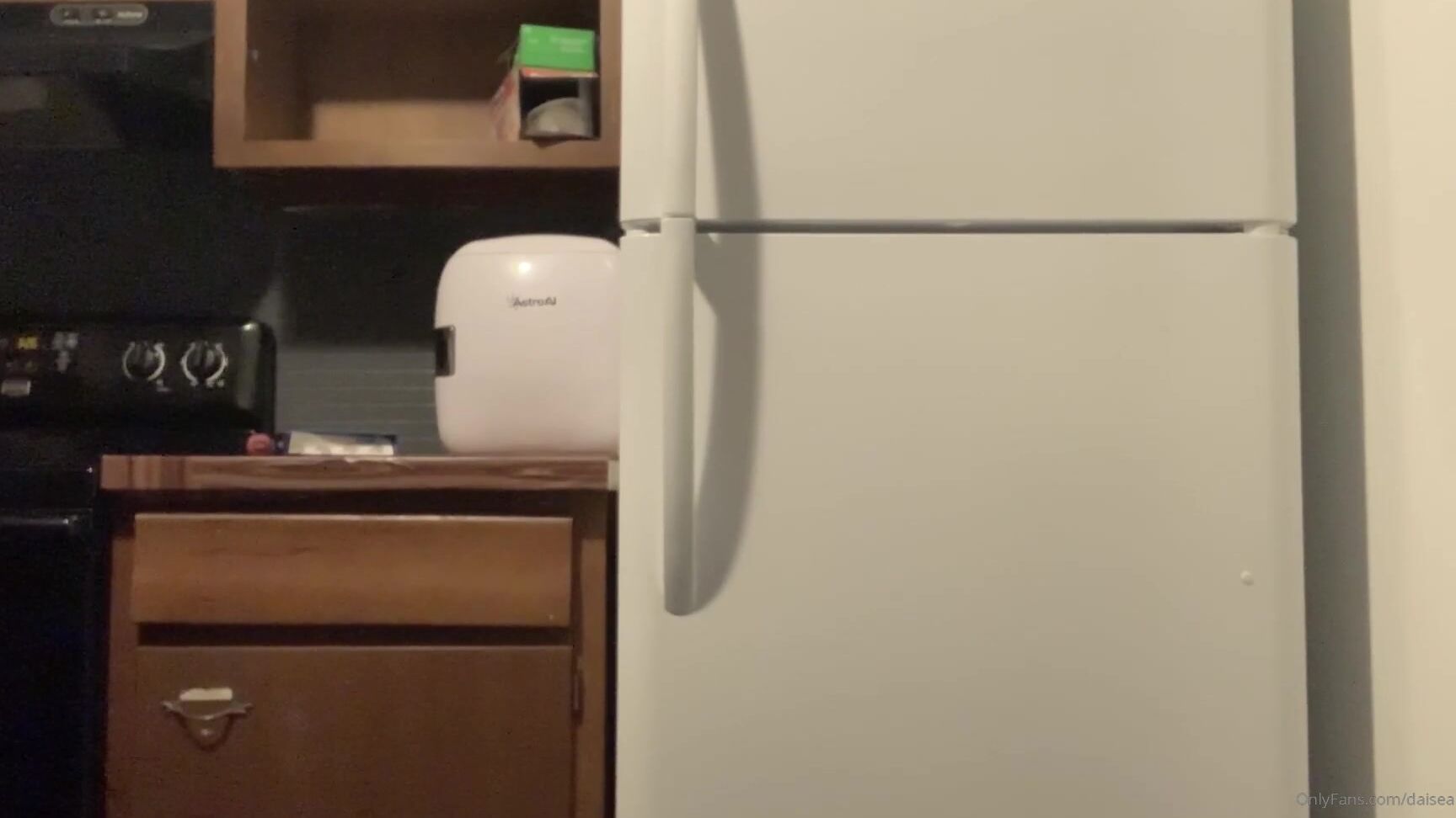 Daisea Dont Have Lube My Nails Are Freshly Done So Adm