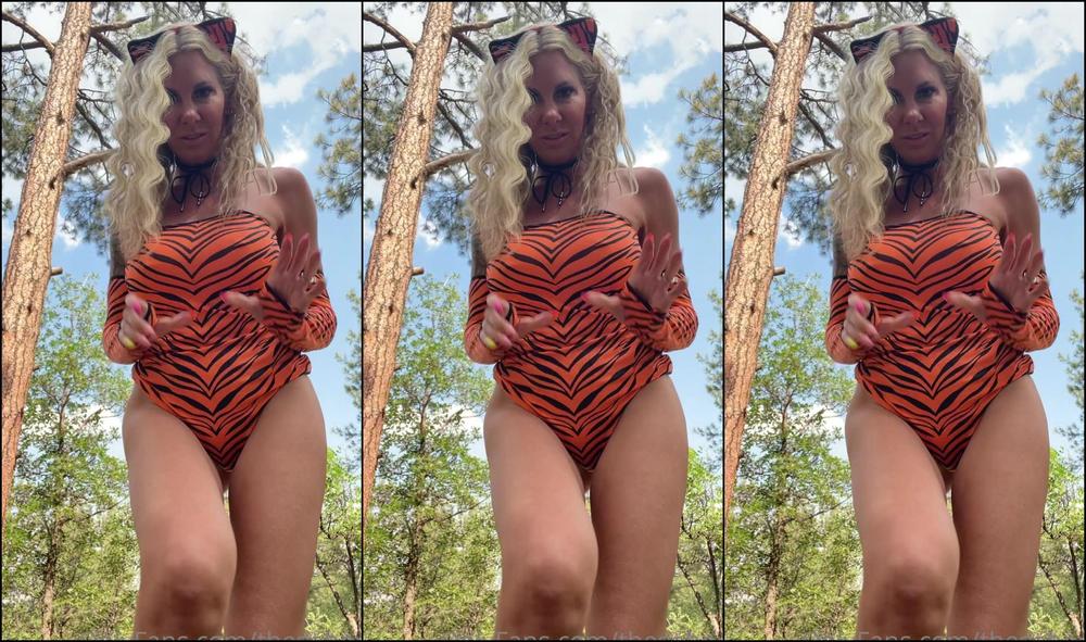 thesoberk-10-07-2021-2156796393-do-you-like-playful-tigers