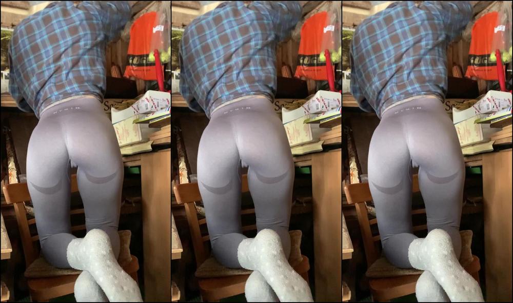 Peyton Kinsly 3060590659 10 23 2023 Wanna Hang Out