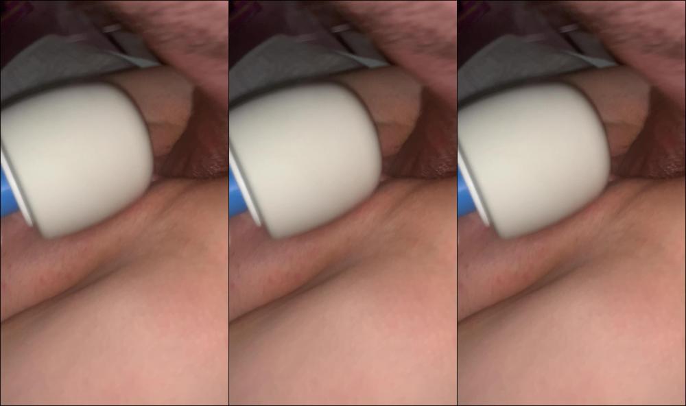 "JuliewonderQOS" bareback, bbc, cuckolding, milf, vibrator Julie Loves vibration with her Cock manyvids