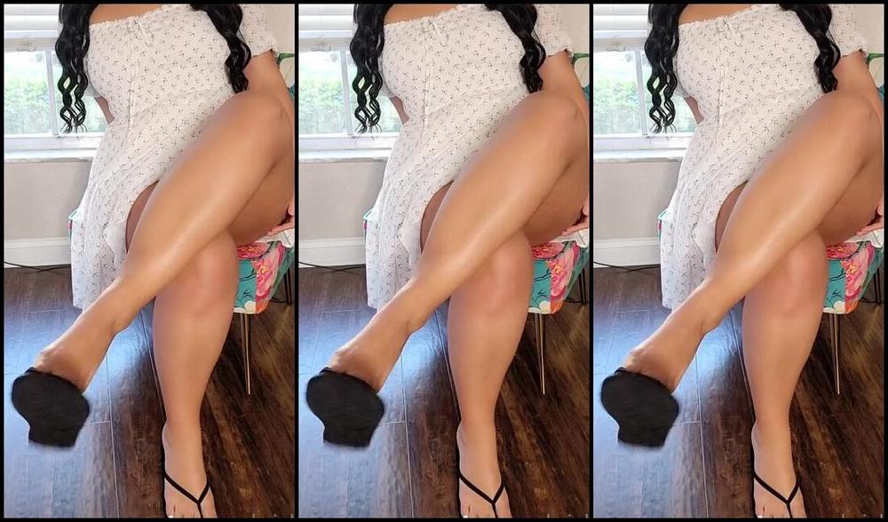 Goddessgabriela Onlyfans Flojo Flip Flop Dangle With White Toes