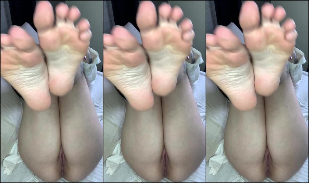 Nathbisterco 3225496645 03 04 2024 Wanna Jerk Off For Me Taking My Panties While You Imagine Us Fucking Hard Babe This