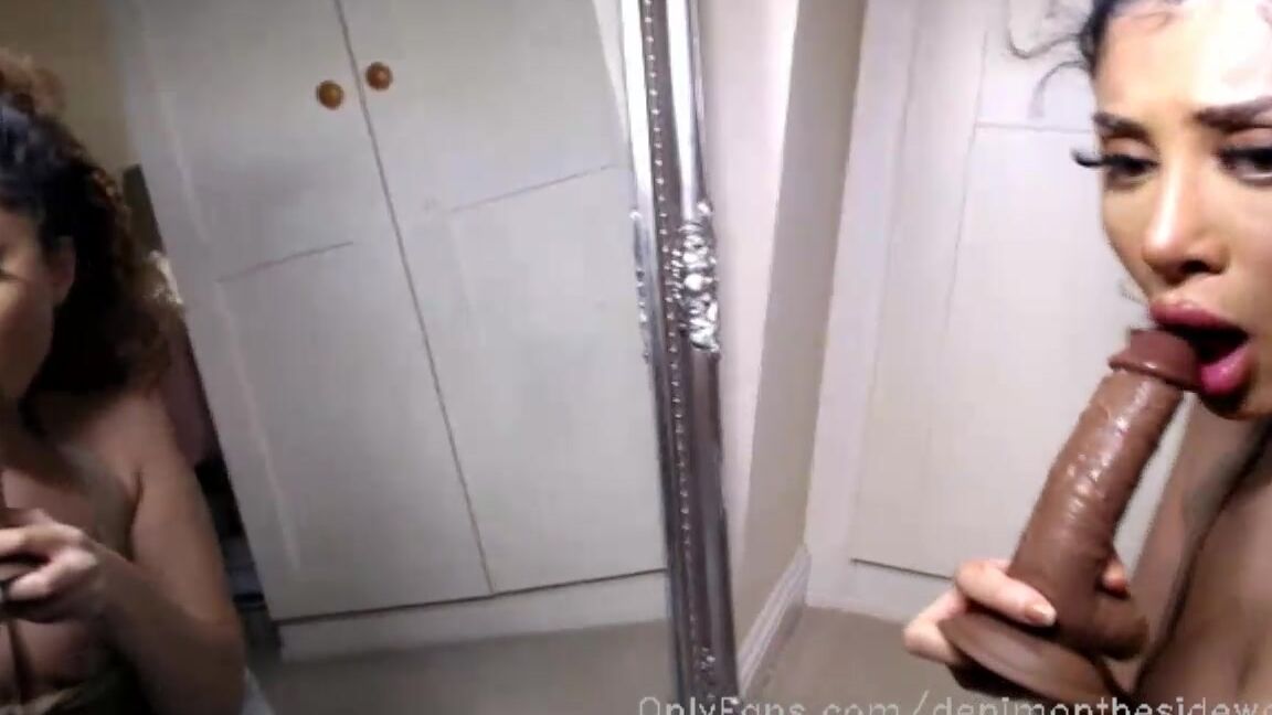 Denimonthesidewalk Stream Started At Pm I Purposely Chose This Video Still Because It Made M